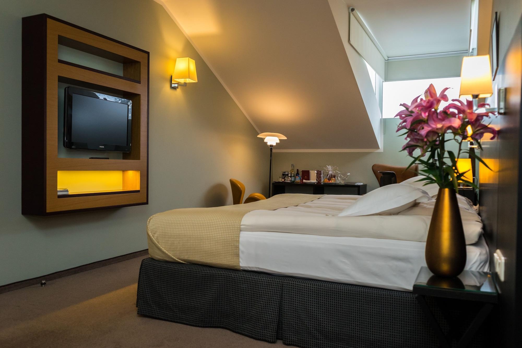 Gallery Park Hotel & Spa, A Chateaux & Hotels Collection Рига Экстерьер фото